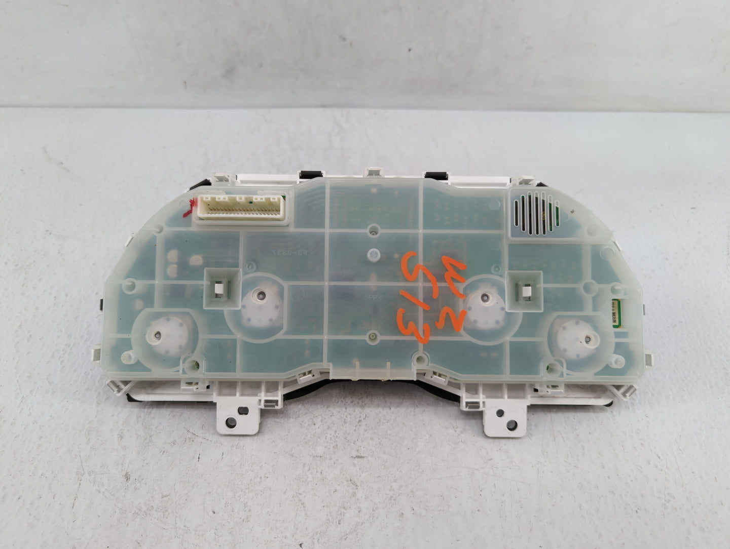 2011 Subaru Legacy Instrument Cluster Speedometer Gauges P/N:85003AJ31A Fits OEM Used Auto Parts - Oemusedautoparts1.com