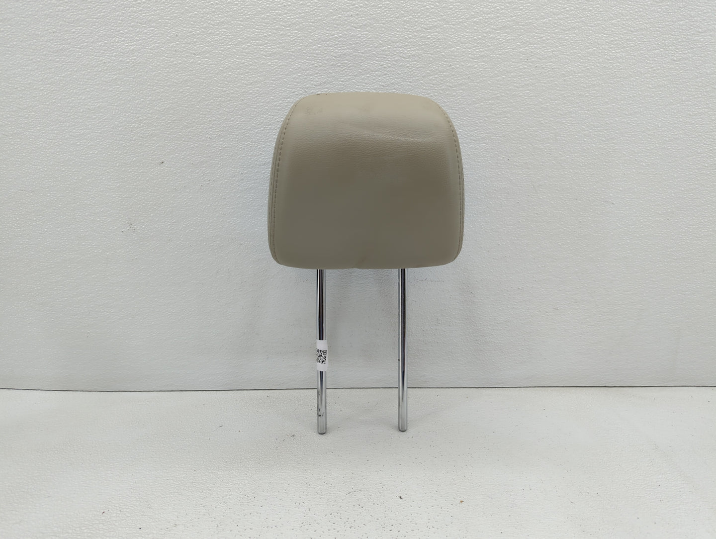 2010-2012 Subaru Legacy Headrest Head Rest Front Driver Passenger Seat - Oemusedautoparts1.com