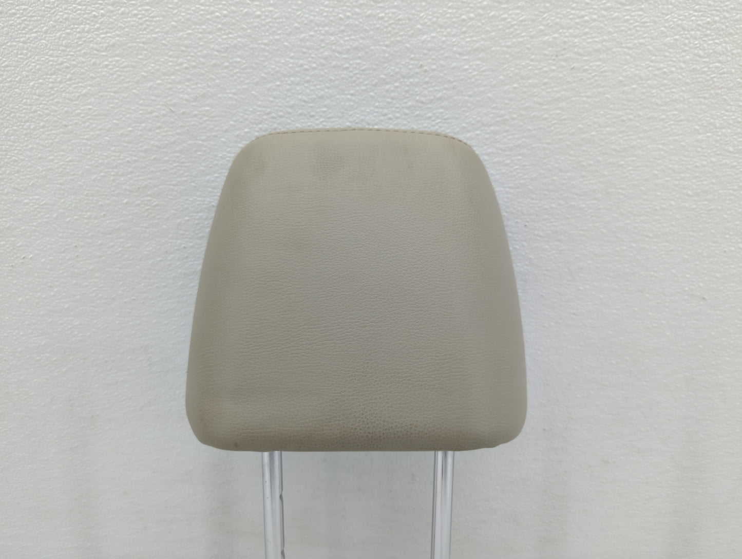 2010-2012 Subaru Legacy Headrest Head Rest Front Driver Passenger Seat - Oemusedautoparts1.com