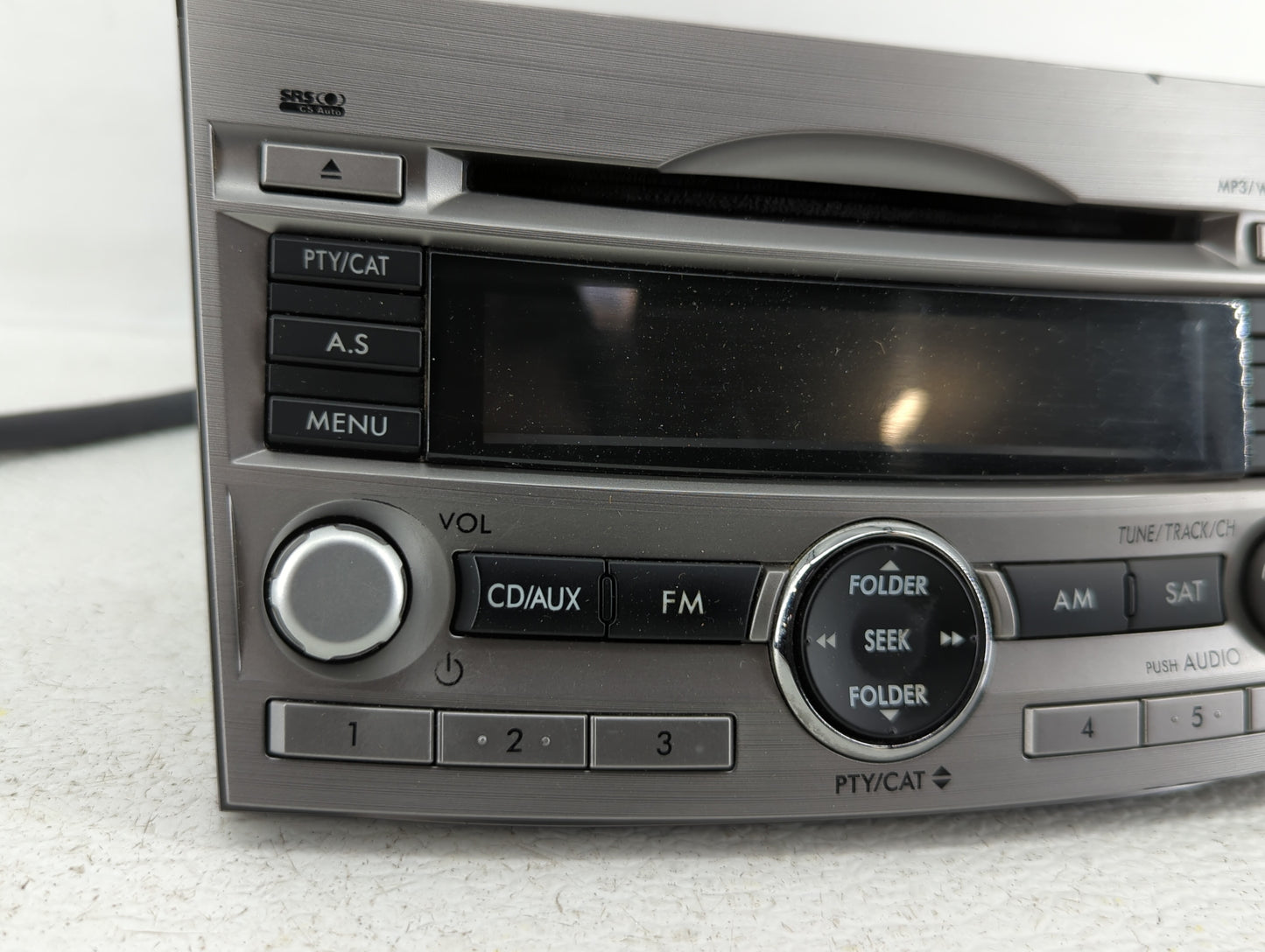2010-2012 Subaru Legacy Am Fm Cd Player Radio Receiver - Oemusedautoparts1.com