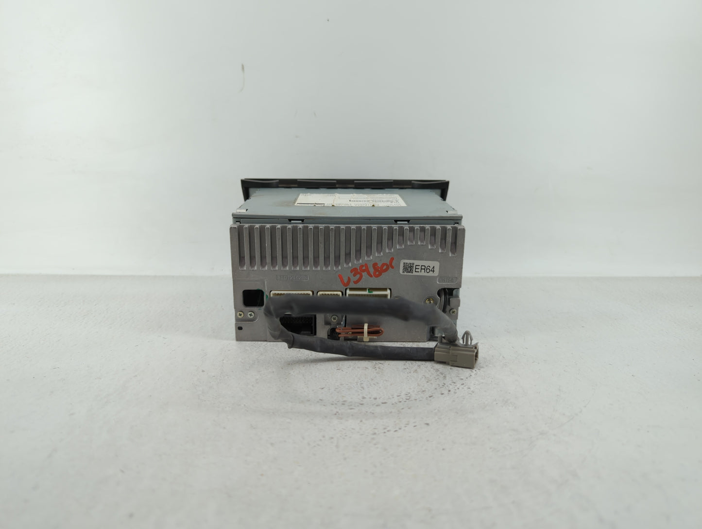 2010-2012 Subaru Legacy Am Fm Cd Player Radio Receiver - Oemusedautoparts1.com
