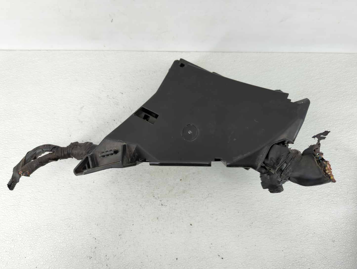 2010-2014 Subaru Legacy Fusebox Fuse Box Panel Relay Module P/N:MB102800B MB10280B, MB102801B Fits Fits 2010 2011 2012 2013 