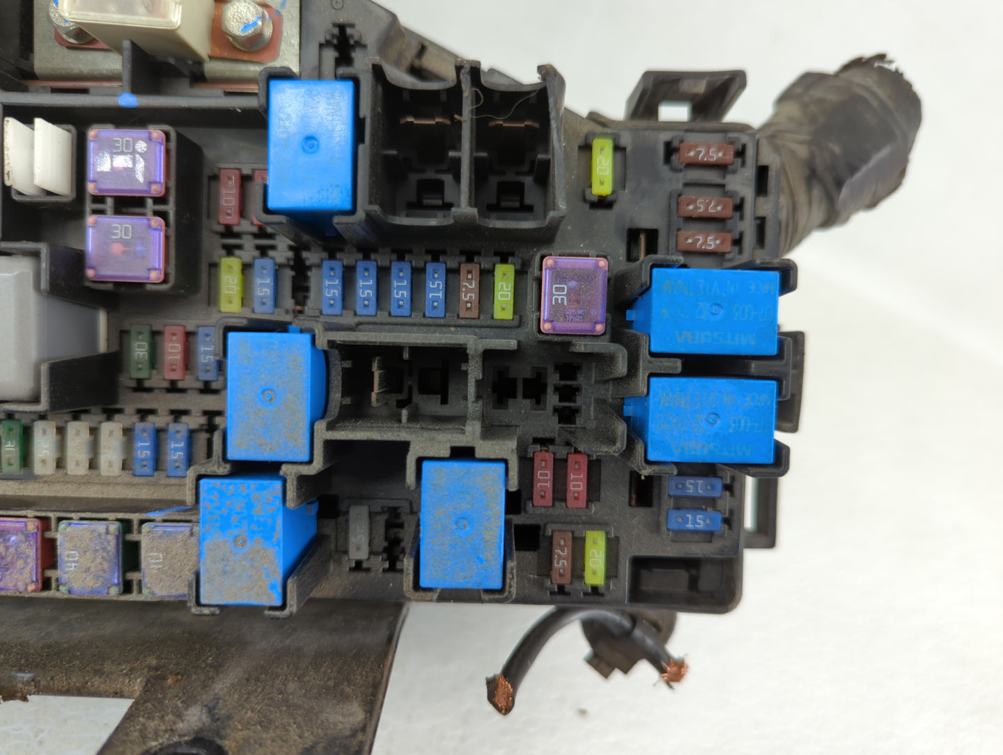 2010-2014 Subaru Legacy Fusebox Fuse Box Panel Relay Module P/N:MB102800B MB10280B, MB102801B Fits Fits 2010 2011 2012 2013 