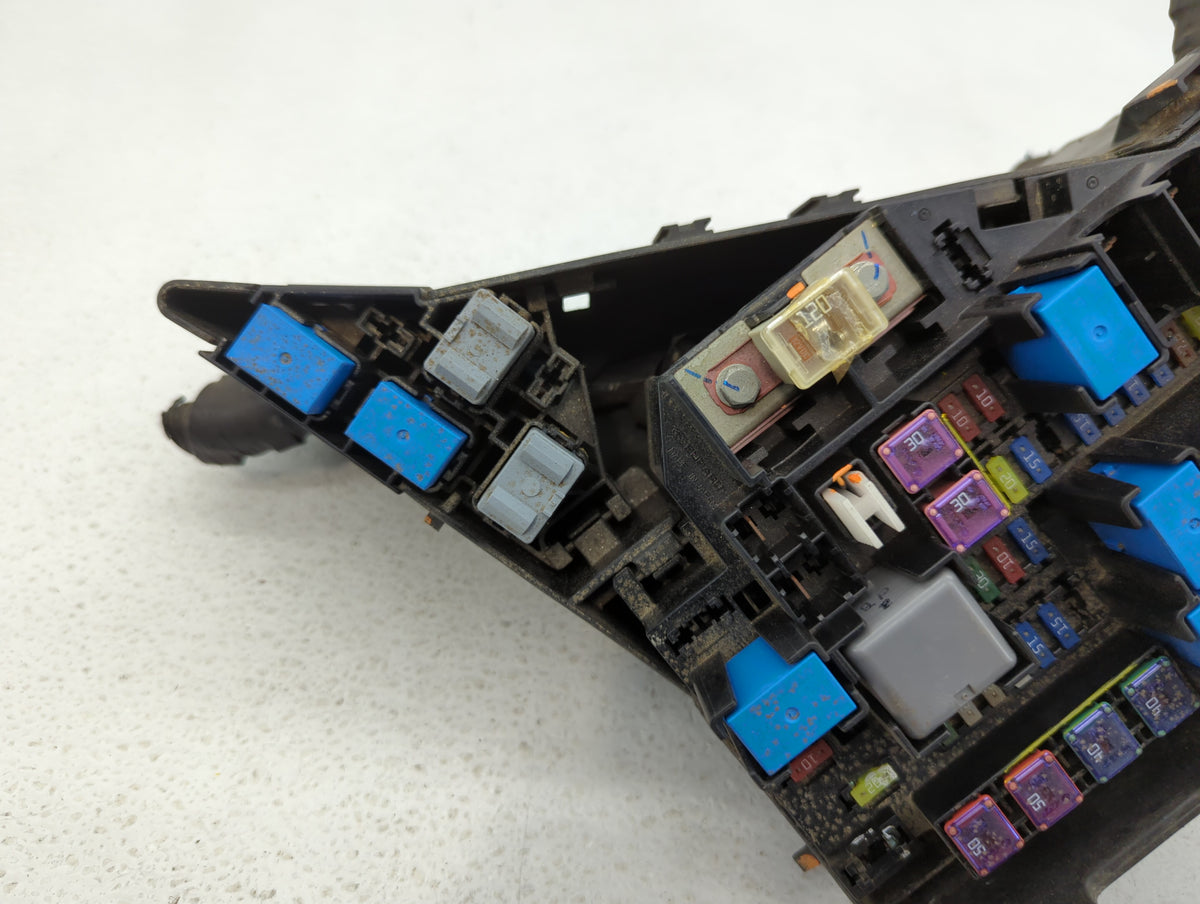 2010-2014 Subaru Legacy Fusebox Fuse Box Panel Relay Module P/N:MB102800B MB10280B, MB102801B Fits Fits 2010 2011 2012 2013 
