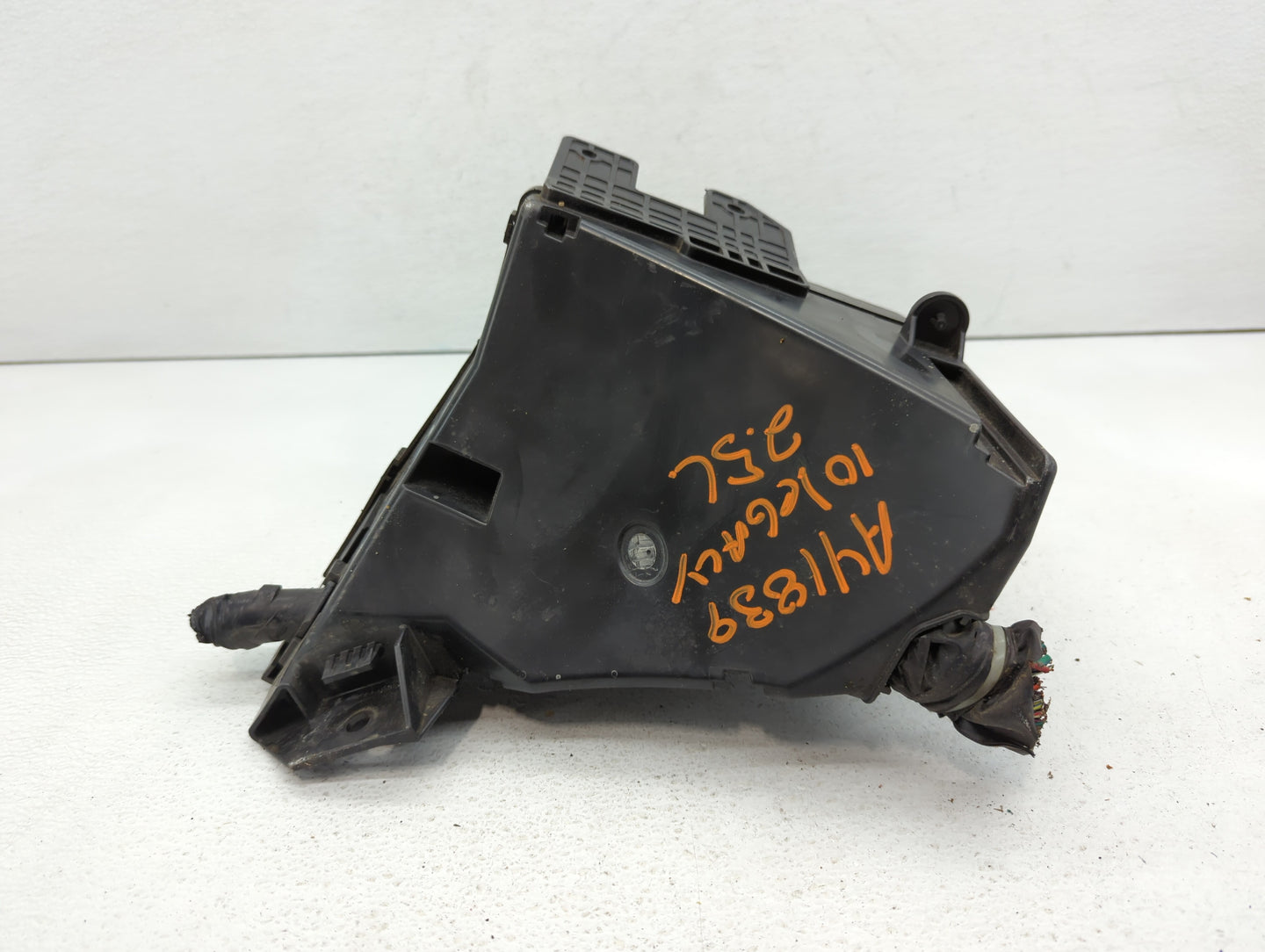 2010-2014 Subaru Legacy Fusebox Fuse Box Panel Relay Module P/N:MB102800B MB10280B, MB102801B Fits Fits 2010 2011 2012 2013 