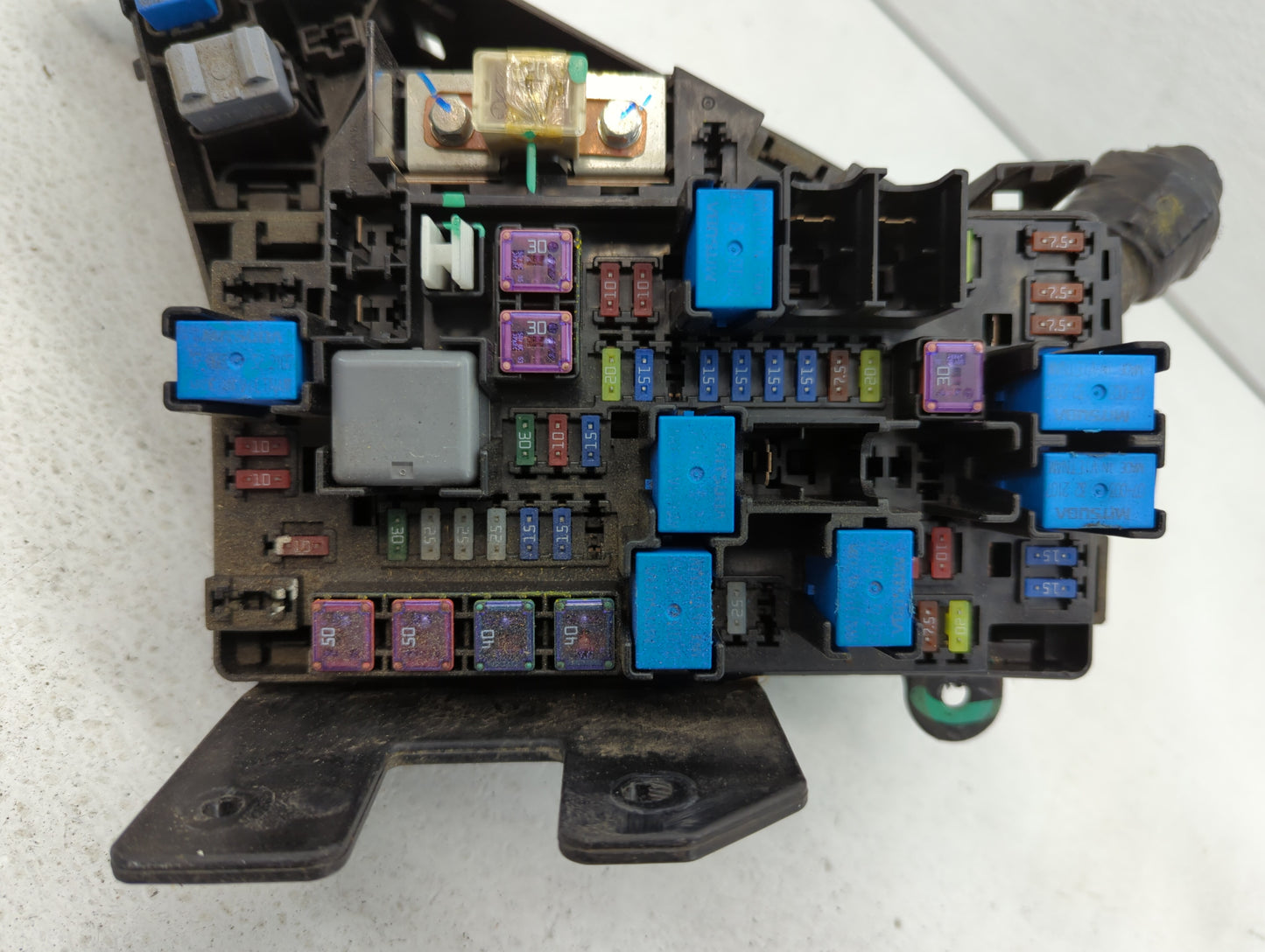 2010-2014 Subaru Legacy Fusebox Fuse Box Panel Relay Module P/N:MB102800B MB10280B, MB102801B Fits Fits 2010 2011 2012 2013 