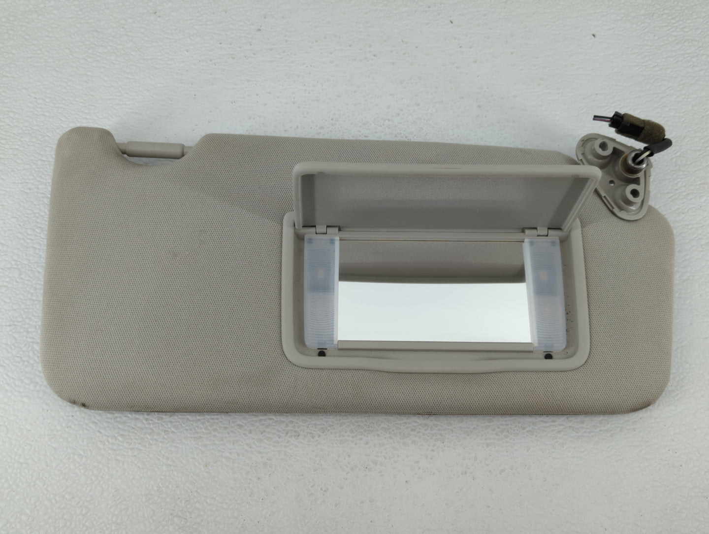 2010-2014 Subaru Legacy Sun Visor Shade Replacement Passenger Right Mirror Fits Fits 2010 2011 2012 2013 2014 OEM Used Auto 