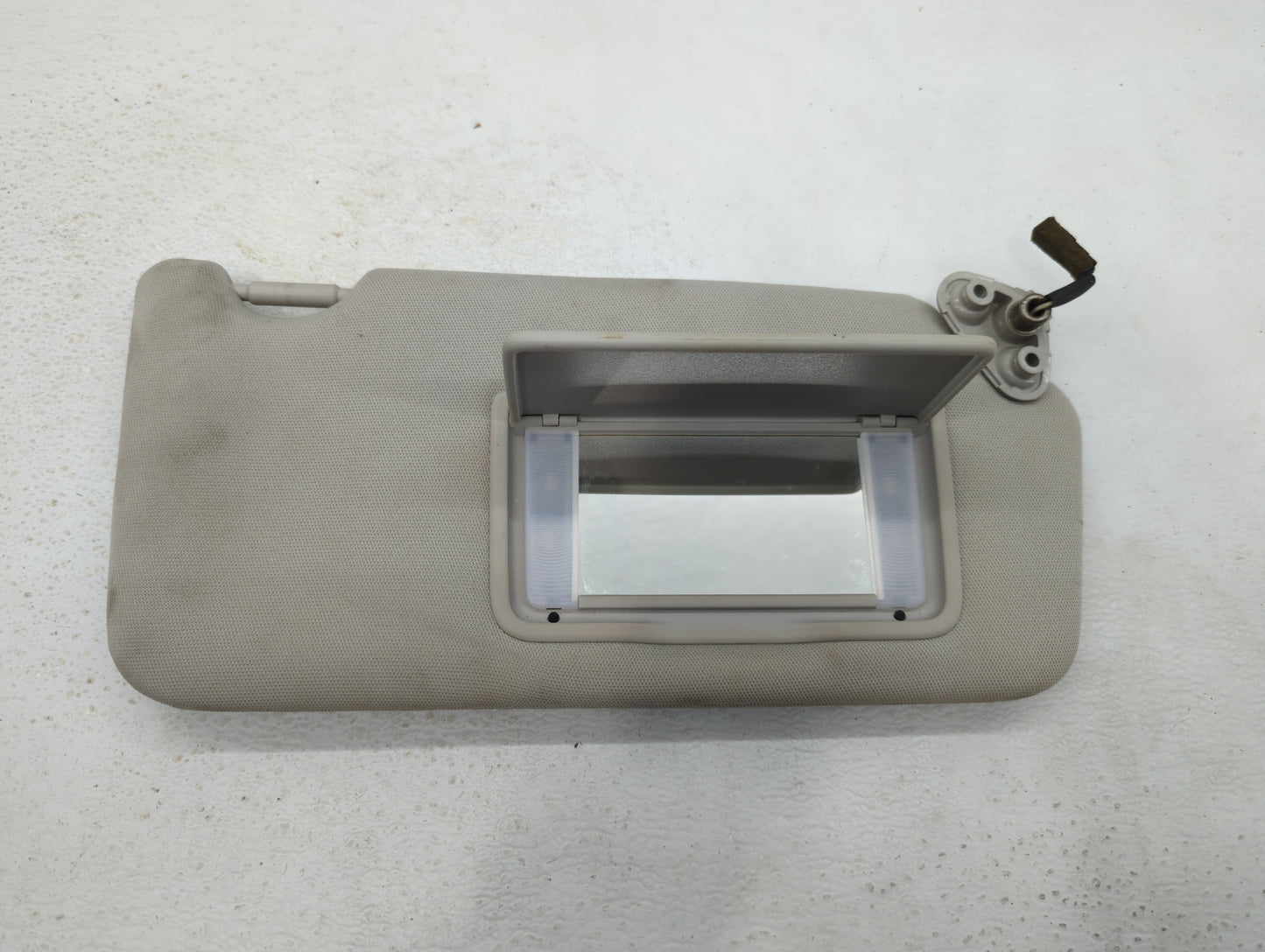 2010-2014 Subaru Legacy Sun Visor Shade Replacement Passenger Right Mirror Fits Fits 2010 2011 2012 2013 2014 OEM Used Auto 