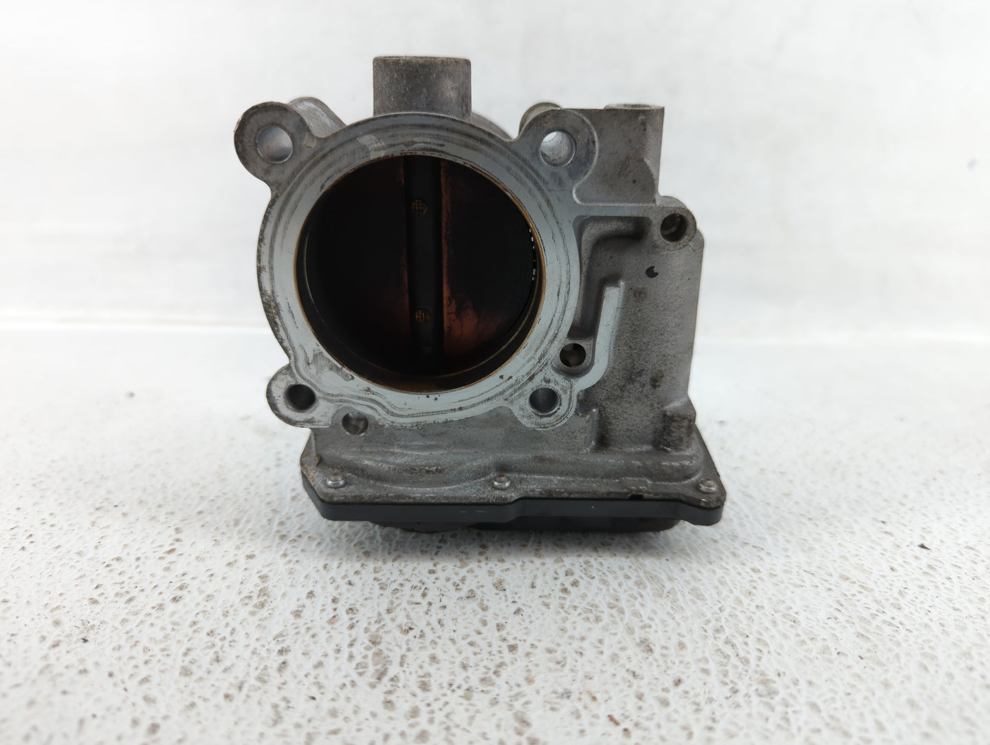 2010-2012 Subaru Legacy Throttle Body P/N:16112AA350 Fits Fits 2010 2011 2012 OEM Used Auto Parts - Oemusedautoparts1.com