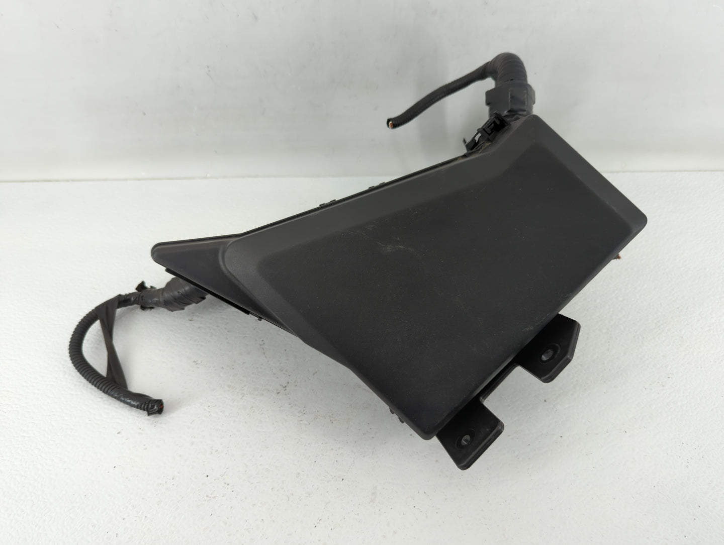 2010-2014 Subaru Legacy Fusebox Fuse Box Panel Relay Module P/N:MB503200B Fits Fits 2010 2011 2012 2013 2014 OEM Used Auto P