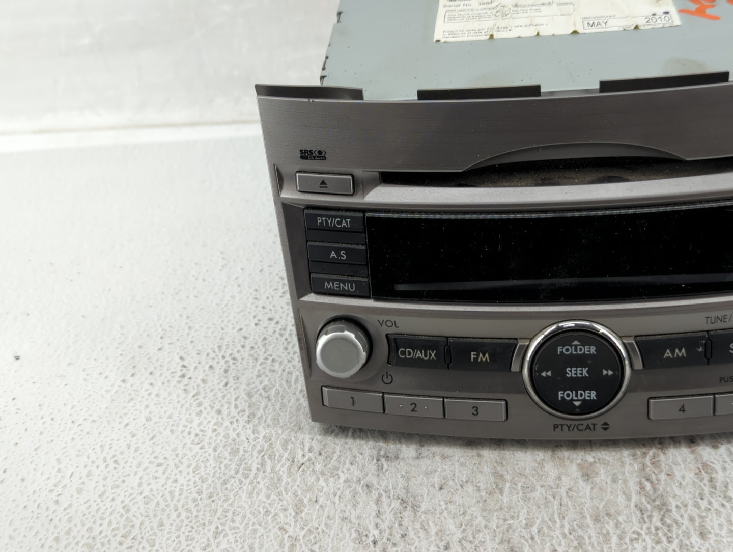 2010-2012 Subaru Legacy Am Fm Cd Player Radio Receiver - Oemusedautoparts1.com