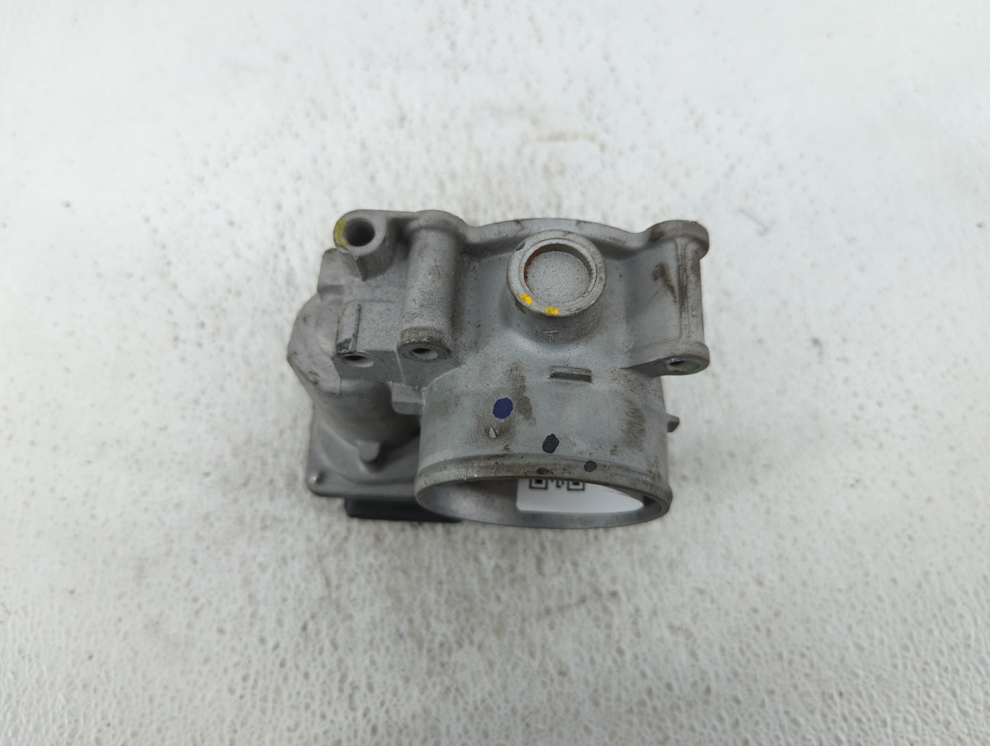 2010-2012 Subaru Legacy Throttle Body P/N:16112AA350 Fits Fits 2010 2011 2012 OEM Used Auto Parts - Oemusedautoparts1.com