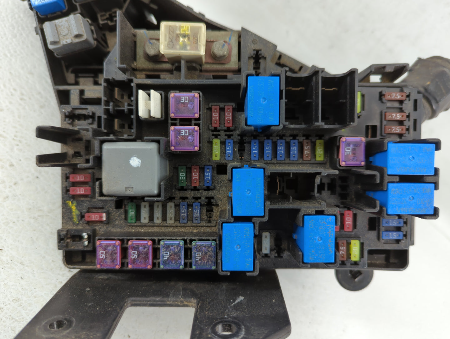 2010-2014 Subaru Legacy Fusebox Fuse Box Panel Relay Module P/N:MB503200B Fits Fits 2010 2011 2012 2013 2014 OEM Used Auto P