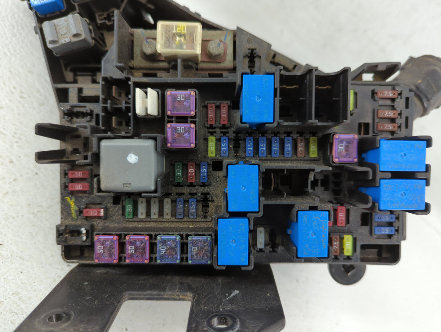 2010-2014 Subaru Legacy Fusebox Fuse Box Panel Relay Module P/N:MB503200B Fits Fits 2010 2011 2012 2013 2014 OEM Used Auto P