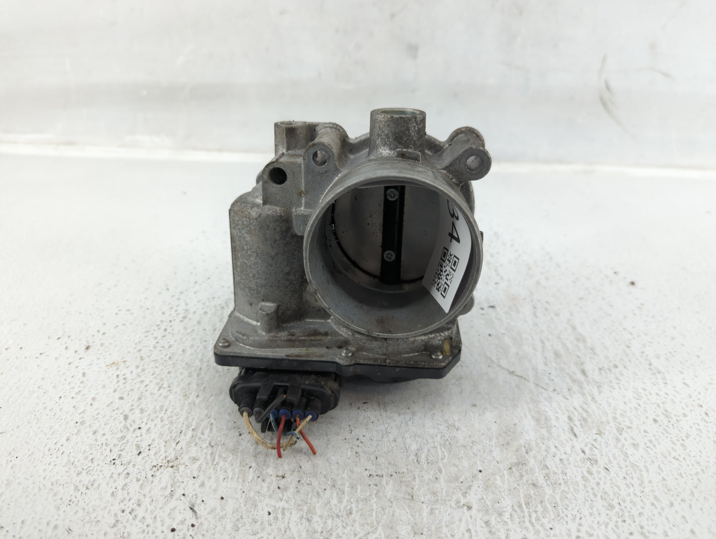 2010-2012 Subaru Legacy Throttle Body P/N:16112AA350 Fits Fits 2010 2011 2012 OEM Used Auto Parts - Oemusedautoparts1.com