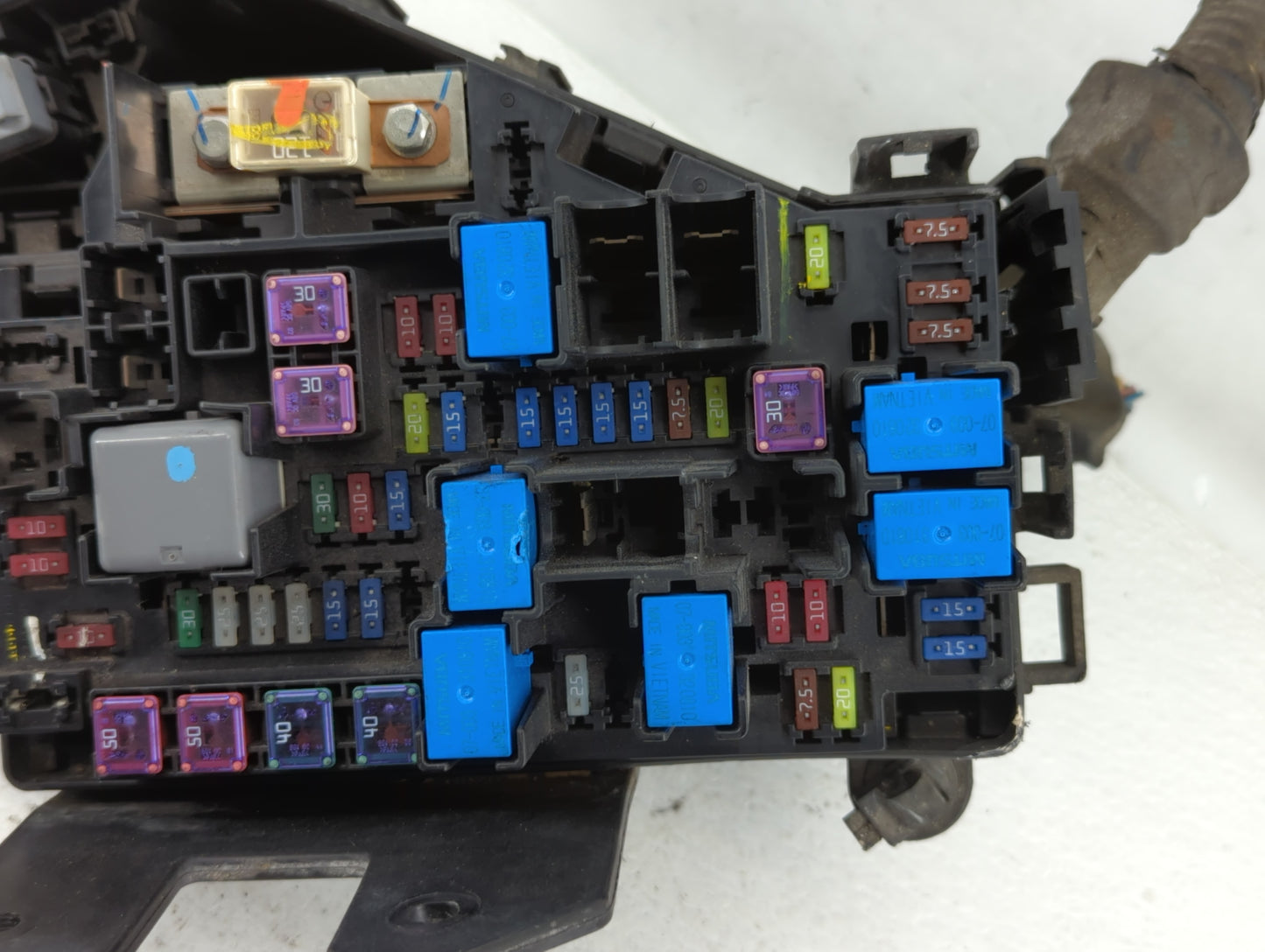 2010-2014 Subaru Legacy Fusebox Fuse Box Panel Relay Module Fits Fits 2010 2011 2012 2013 2014 OEM Used Auto Parts - Oemused