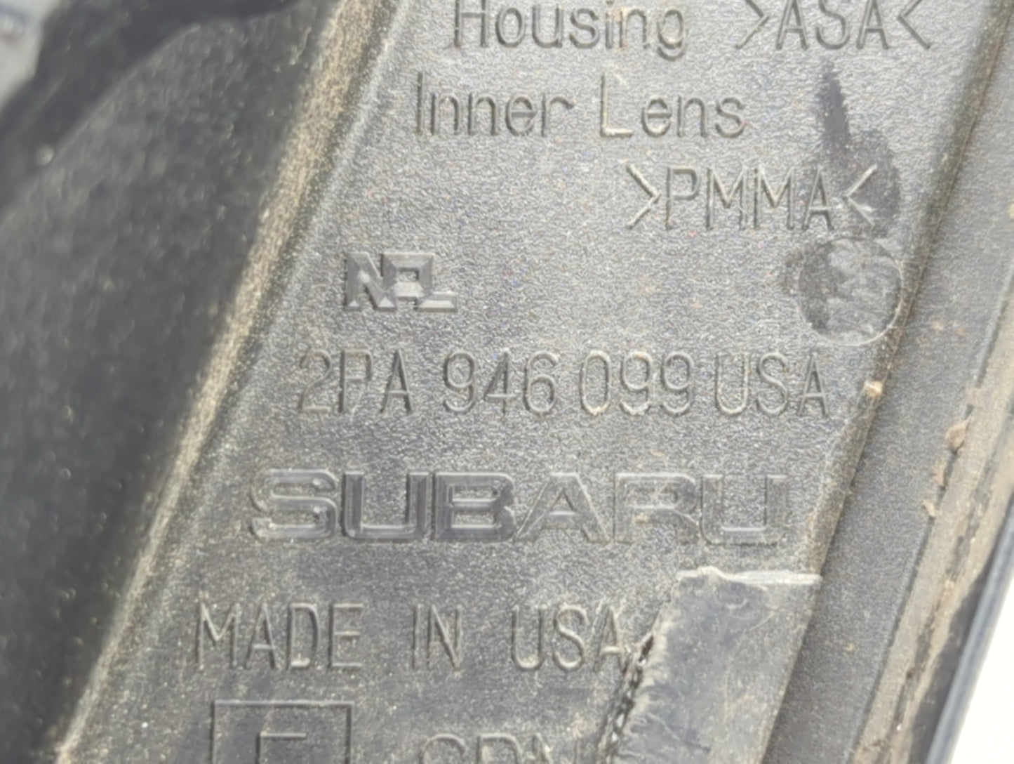 2010-2014 Subaru Legacy Tail Light Assembly Driver Left OEM P/N:2PA 946 099 Fits Fits 2010 2011 2012 2013 2014 OEM Used Auto