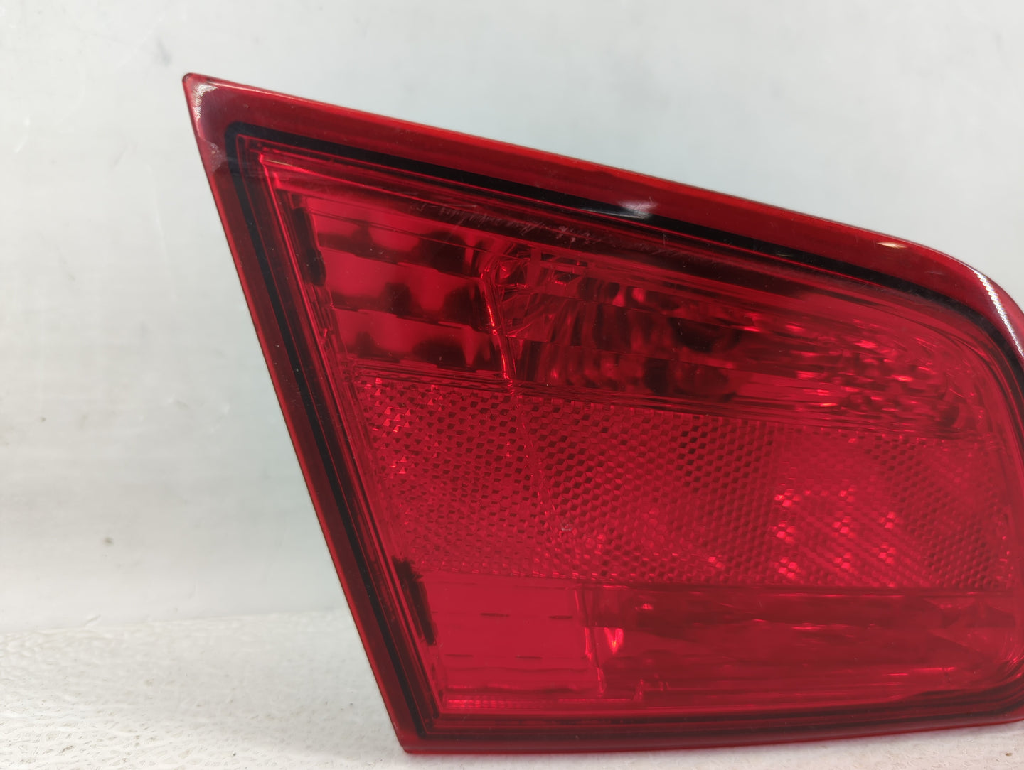 2010-2014 Subaru Legacy Tail Light Assembly Driver Left OEM P/N:2PA 946 099 Fits Fits 2010 2011 2012 2013 2014 OEM Used Auto