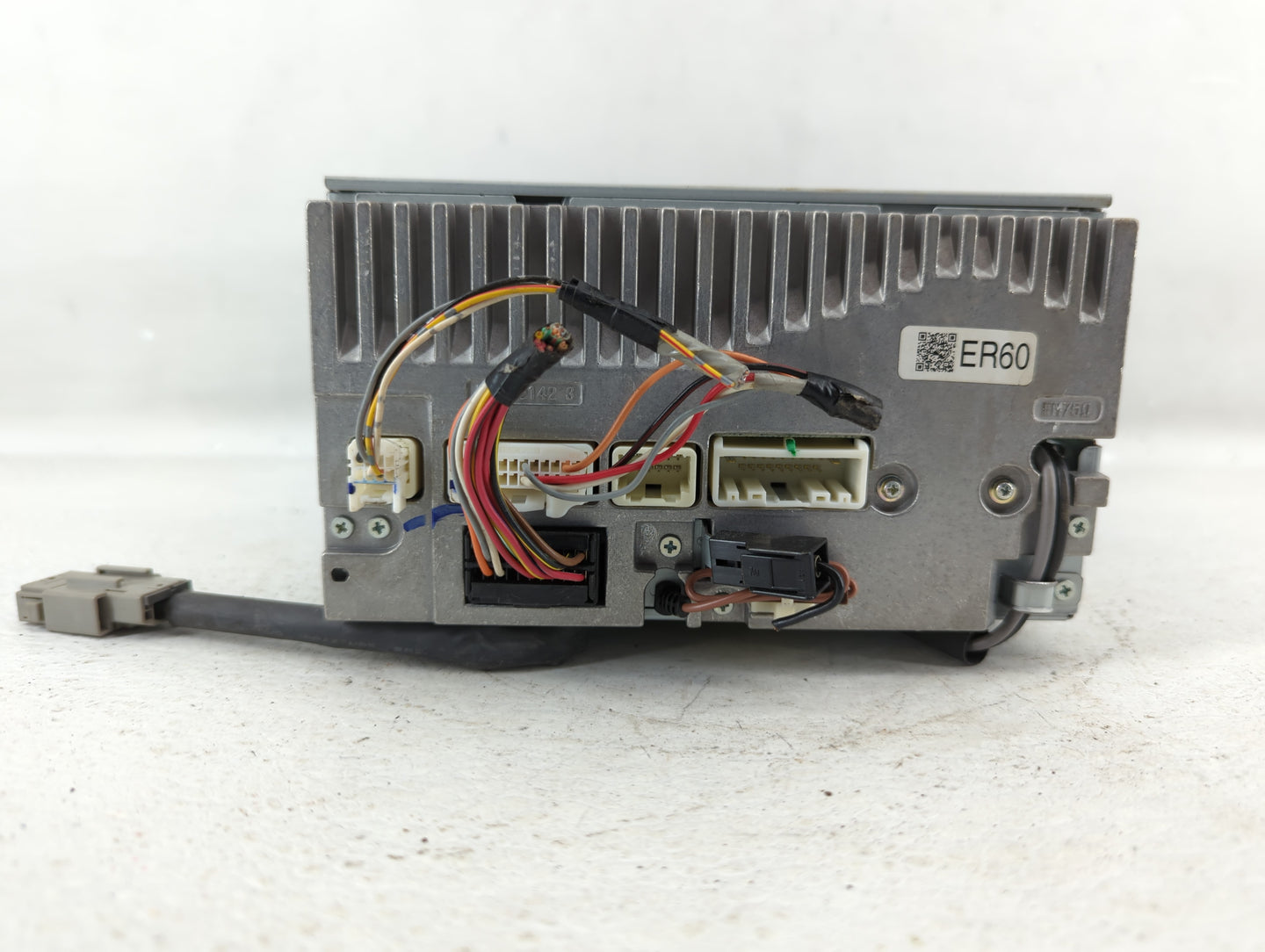 2010-2012 Subaru Legacy Am Fm Cd Player Radio Receiver - Oemusedautoparts1.com