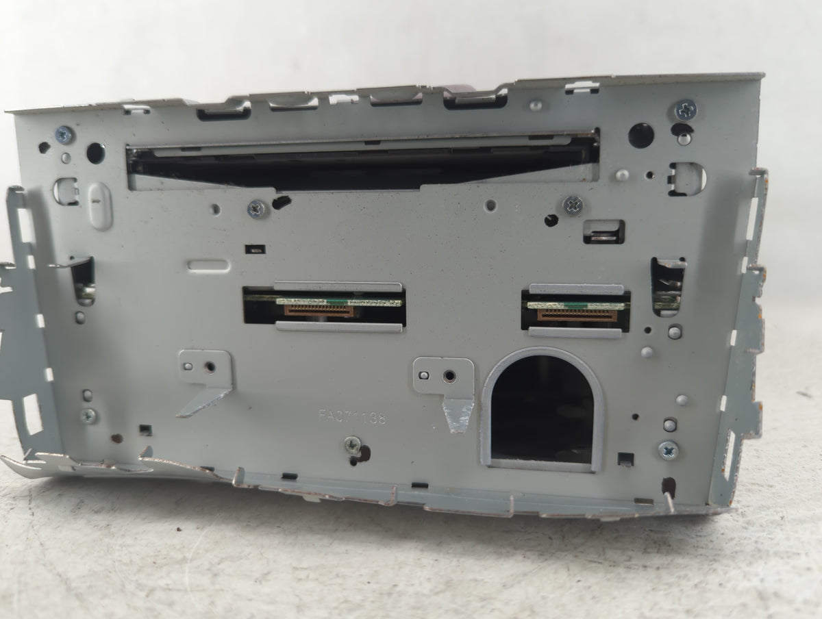 2010-2012 Subaru Legacy Am Fm Cd Player Radio Receiver 573003 - Oemusedautoparts1.com