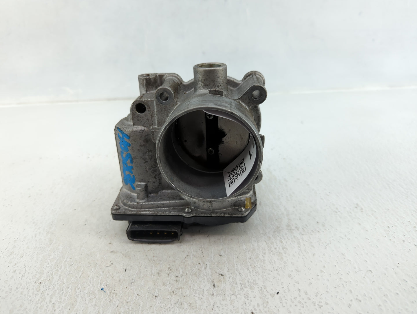 2010-2012 Subaru Legacy Throttle Body P/N:142004N21 16112AA350 Fits Fits 2010 2011 2012 OEM Used Auto Parts - Oemusedautopar