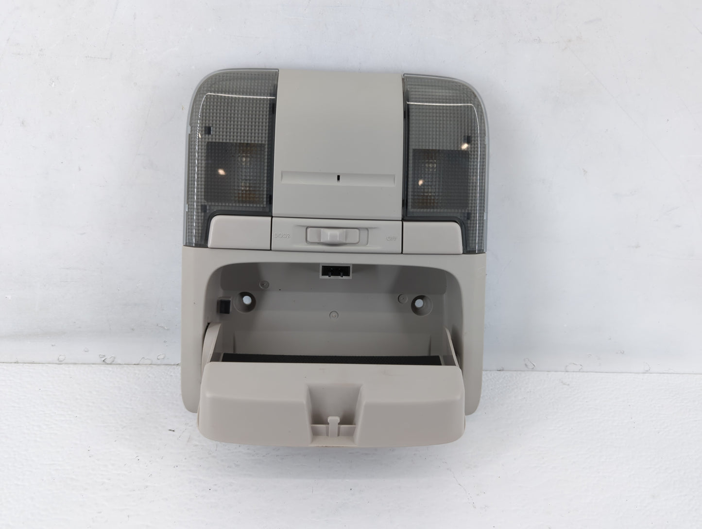2010-2012 Subaru Legacy Overhead Roof Console 588608 - Oemusedautoparts1.com