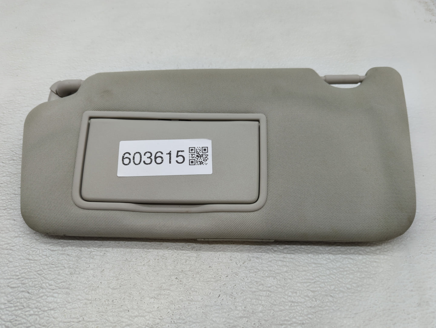 2010-2014 Subaru Legacy Sun Visor Shade Replacement Passenger Right Mirror Fits Fits 2010 2011 2012 2013 2014 OEM Used Auto 
