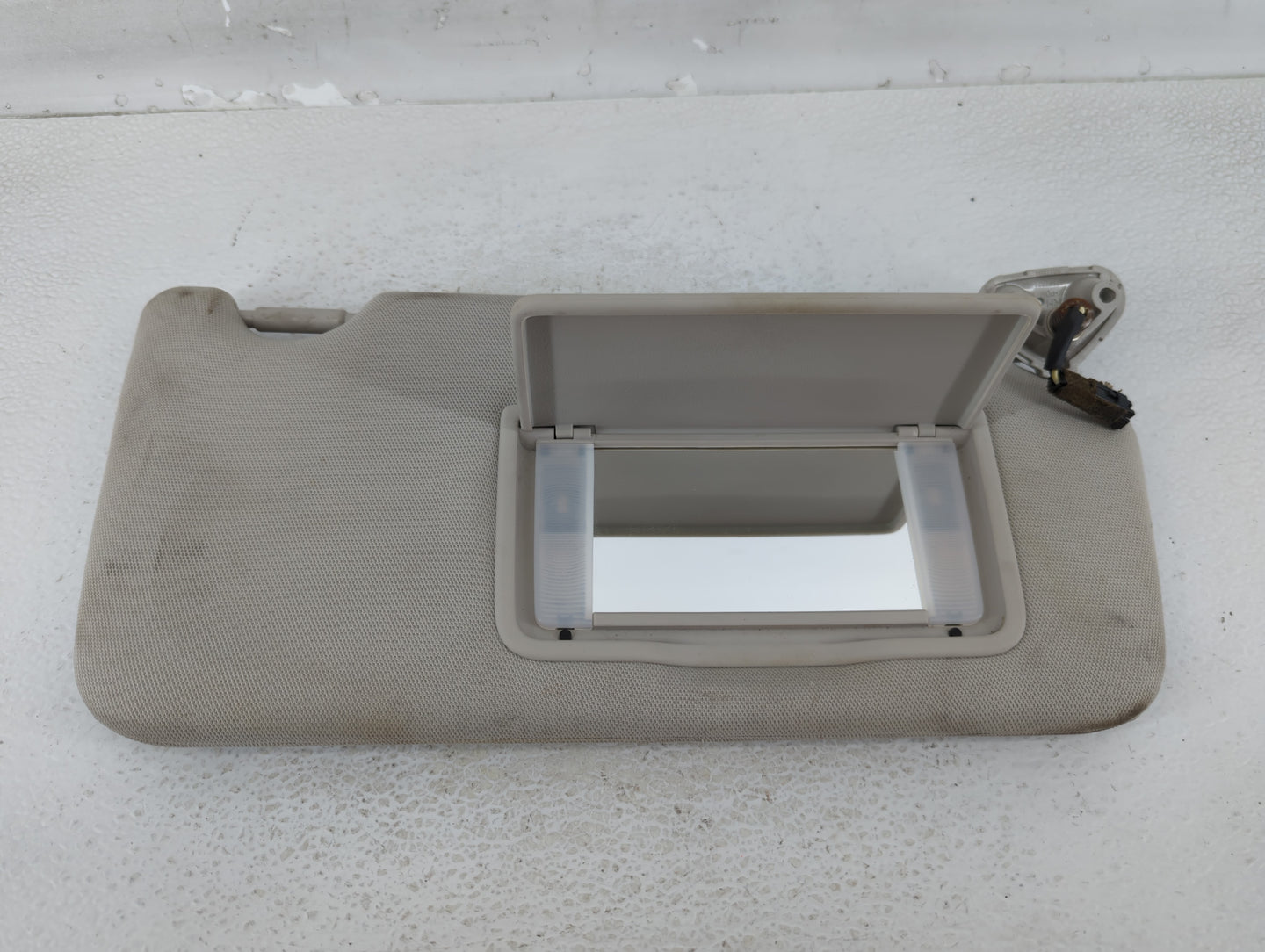 2010-2014 Subaru Legacy Sun Visor Shade Replacement Passenger Right Mirror Fits Fits 2010 2011 2012 2013 2014 OEM Used Auto 