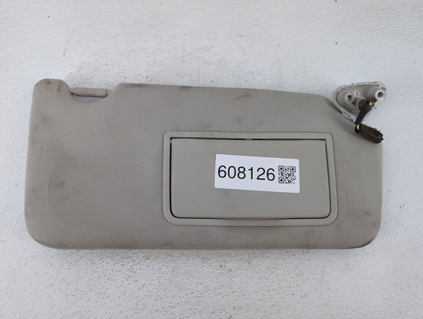 2010-2014 Subaru Legacy Sun Visor Shade Replacement Passenger Right Mirror Fits Fits 2010 2011 2012 2013 2014 OEM Used Auto 