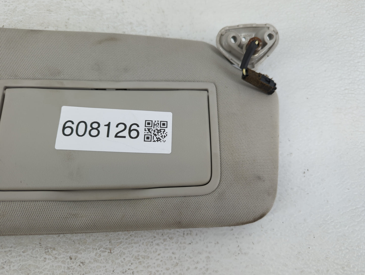 2010-2014 Subaru Legacy Sun Visor Shade Replacement Passenger Right Mirror Fits Fits 2010 2011 2012 2013 2014 OEM Used Auto 