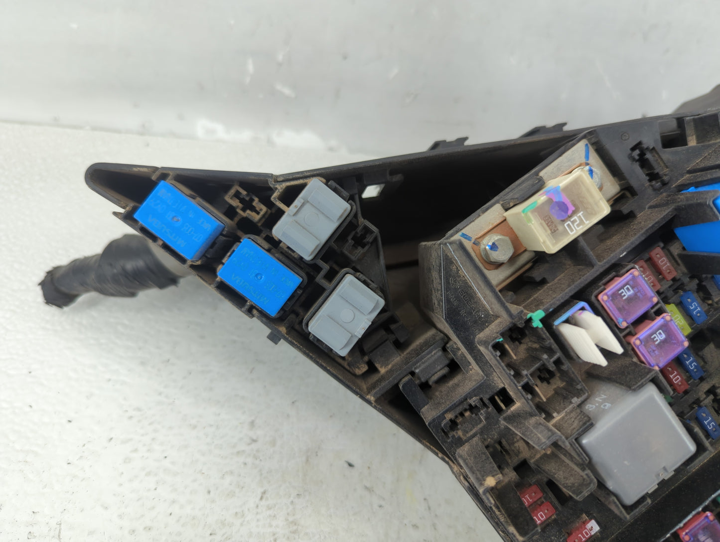 2010-2014 Subaru Legacy Fusebox Fuse Box Panel Relay Module P/N:MB503200B Fits Fits 2010 2011 2012 2013 2014 OEM Used Auto P
