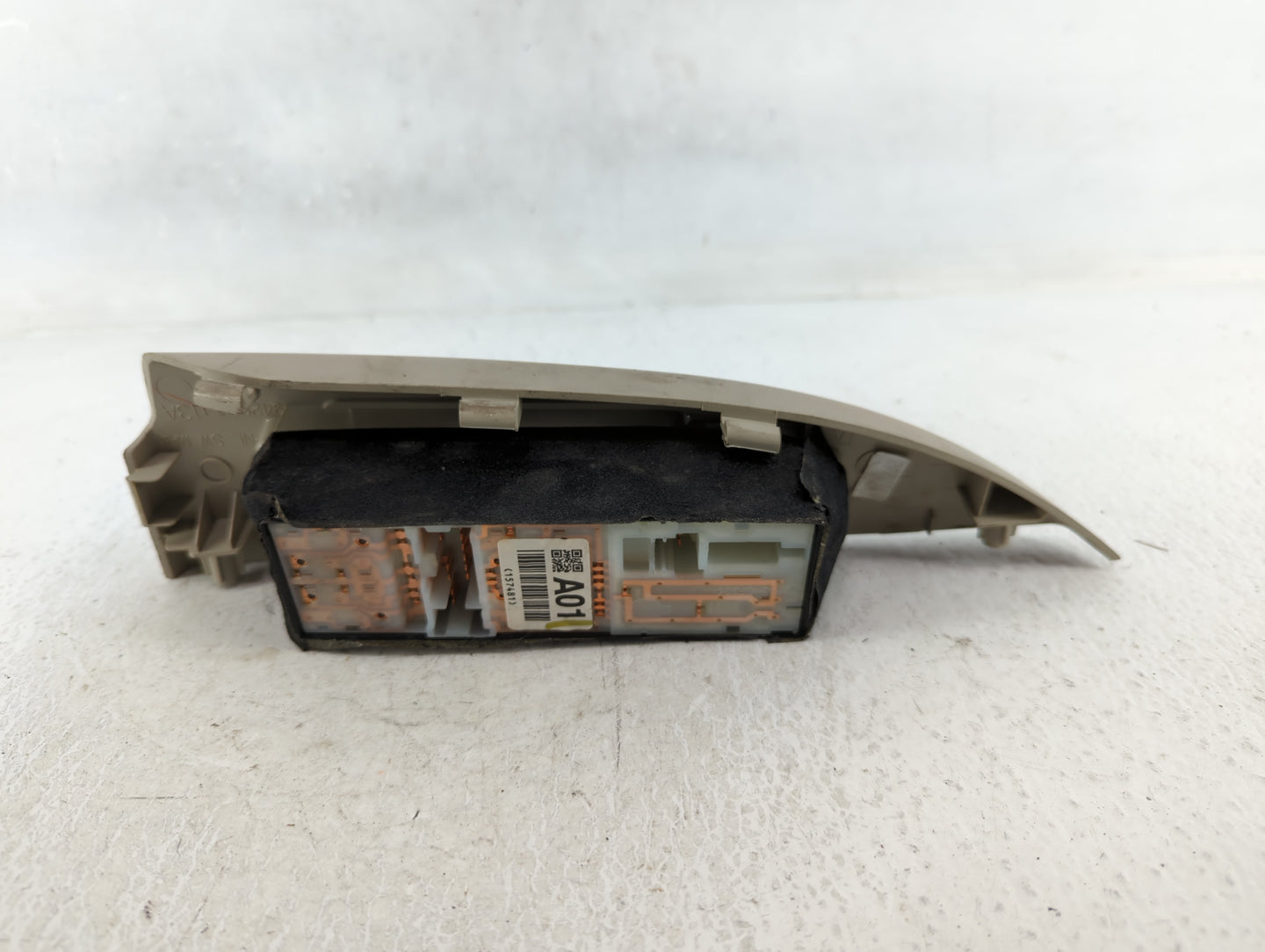 2010-2012 Subaru Legacy Master Power Window Switch Replacement Driver Side Left P/N:157481 Fits Fits 2010 2011 2012 OEM Used