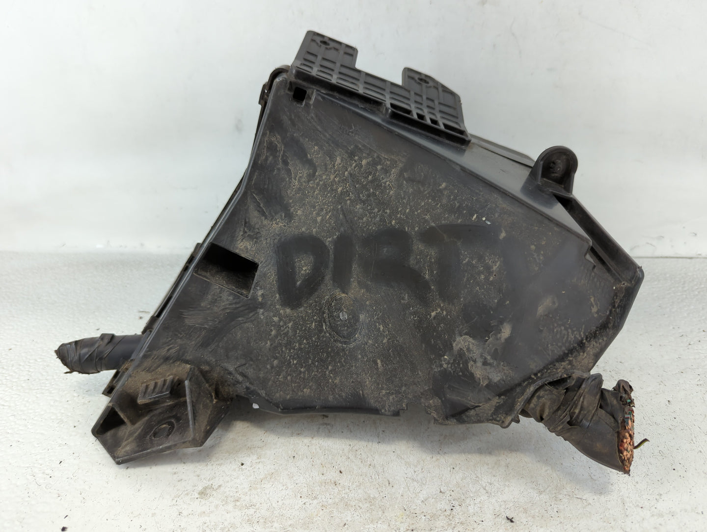 2010-2014 Subaru Legacy Fusebox Fuse Box Panel Relay Module P/N:MB503200B Fits Fits 2010 2011 2012 2013 2014 OEM Used Auto P