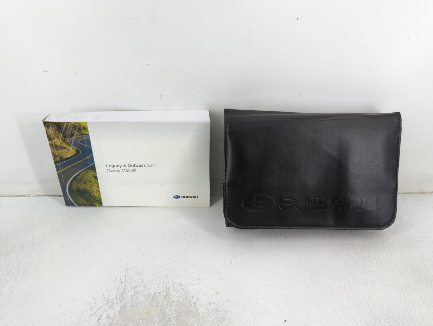 2011 Subaru Legacy Owners Manual Book Guide OEM Used Auto Parts - Oemusedautoparts1.com