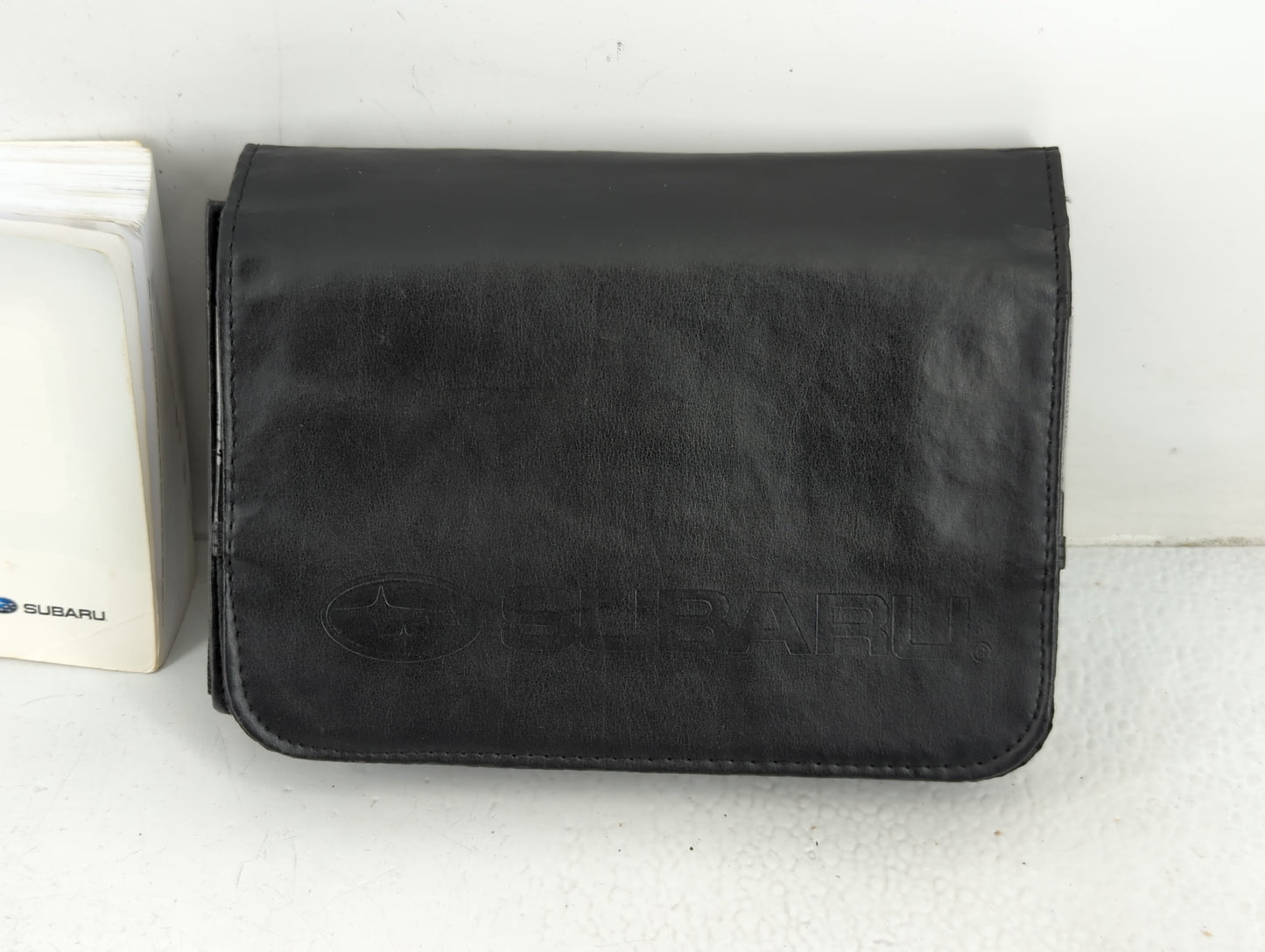 2011 Subaru Legacy Owners Manual Book Guide P/N:A2470BE-A MSA5M1104A OEM Used Auto Parts - Oemusedautoparts1.com
