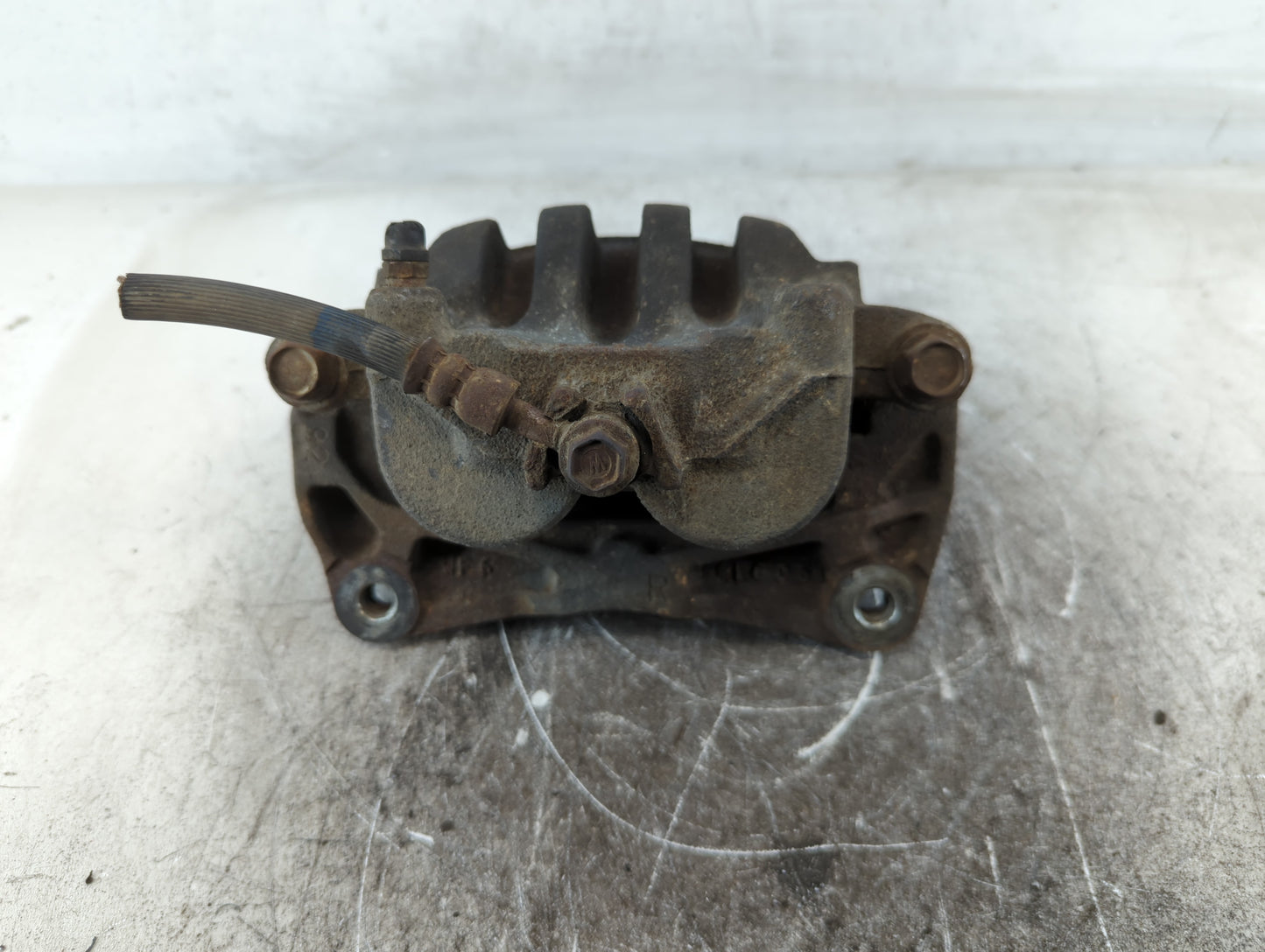 2003-2012 Subaru Legacy Front Passenger Right Brake Caliper - Oemusedautoparts1.com