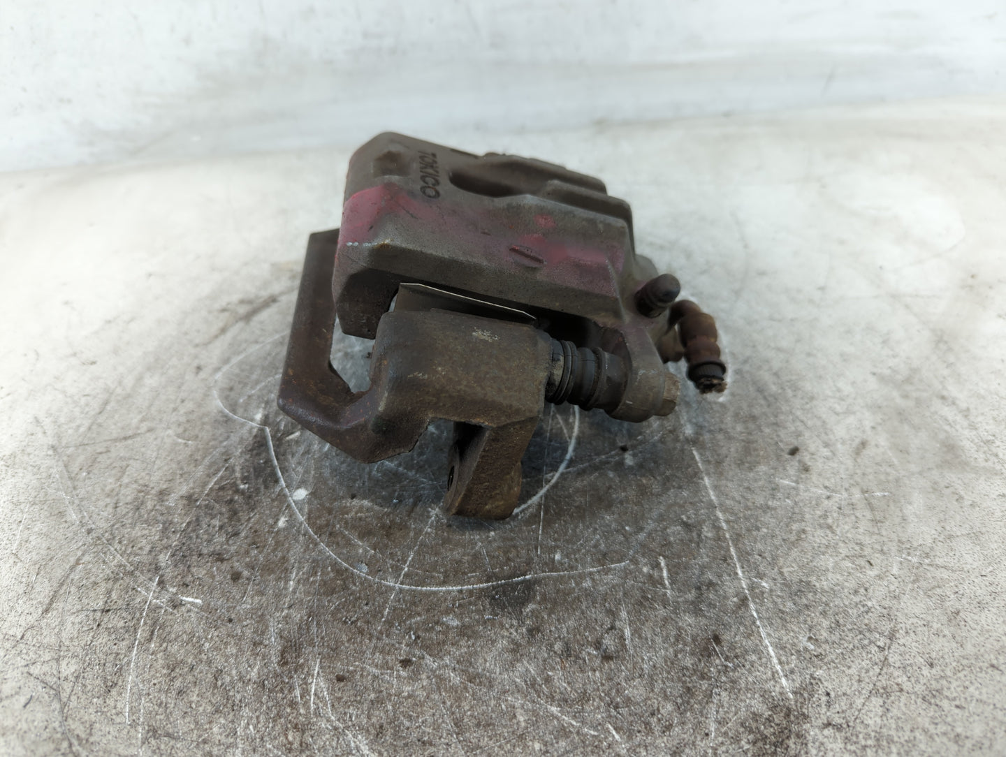 2010-2014 Subaru Legacy Front Passenger Right Brake Caliper - Oemusedautoparts1.com