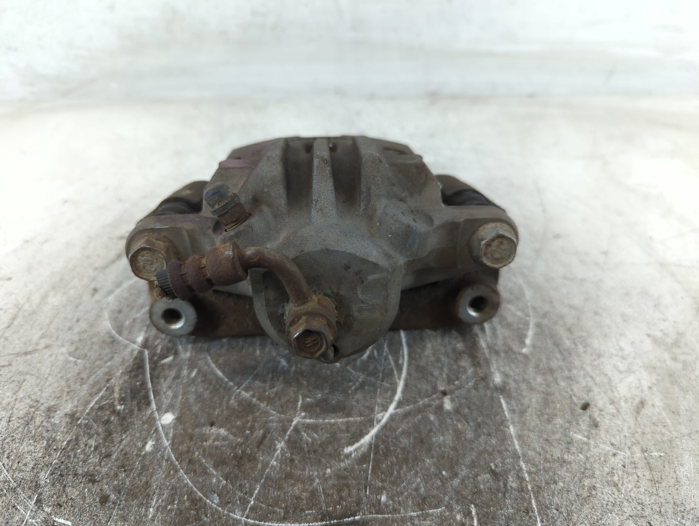 2010-2014 Subaru Legacy Front Passenger Right Brake Caliper - Oemusedautoparts1.com
