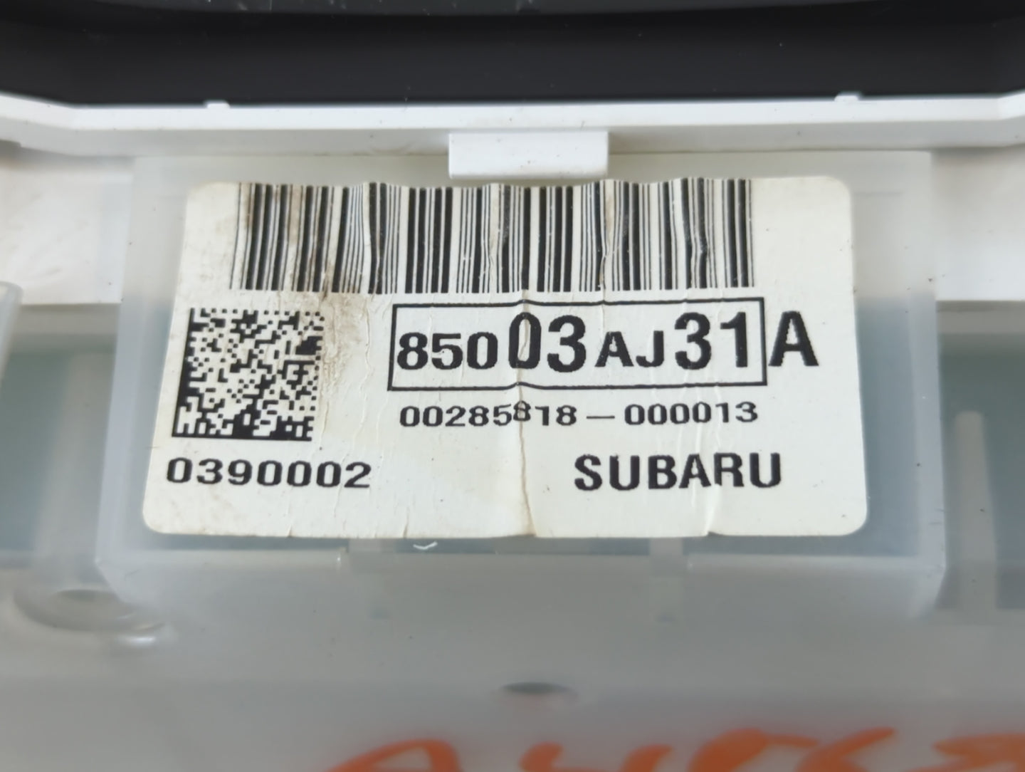 2011 Subaru Legacy Instrument Cluster Speedometer Gauges P/N:85003AJ31A Fits OEM Used Auto Parts - Oemusedautoparts1.com