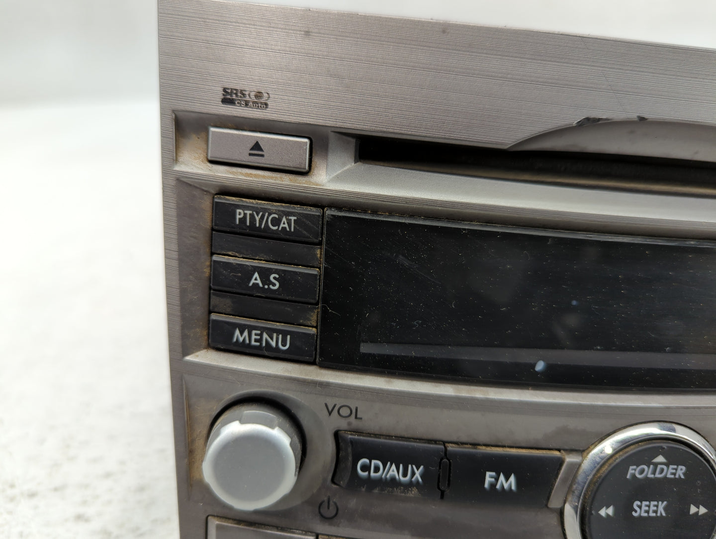 2010-2012 Subaru Legacy Am Fm Cd Player Radio Receiver - Oemusedautoparts1.com