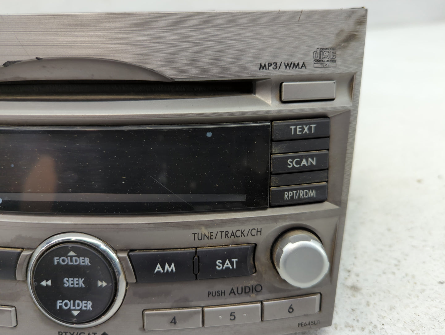 2010-2012 Subaru Legacy Am Fm Cd Player Radio Receiver - Oemusedautoparts1.com