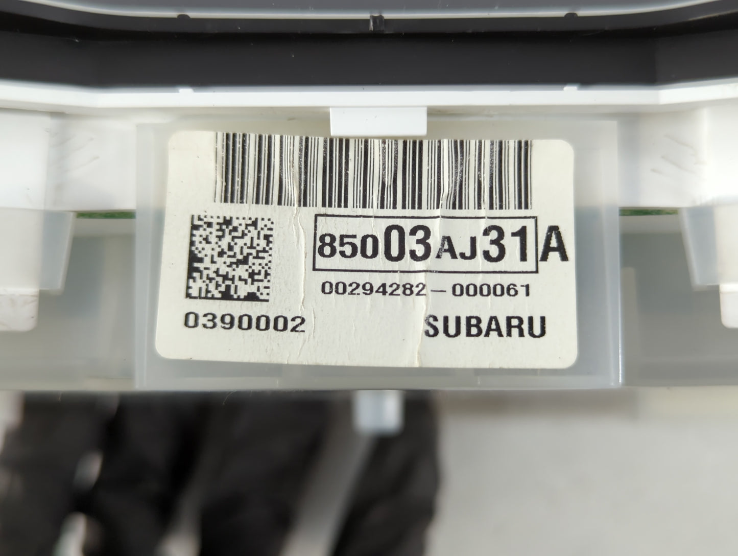 2011 Subaru Legacy Instrument Cluster Speedometer Gauges P/N:85003AJ31A Fits OEM Used Auto Parts - Oemusedautoparts1.com