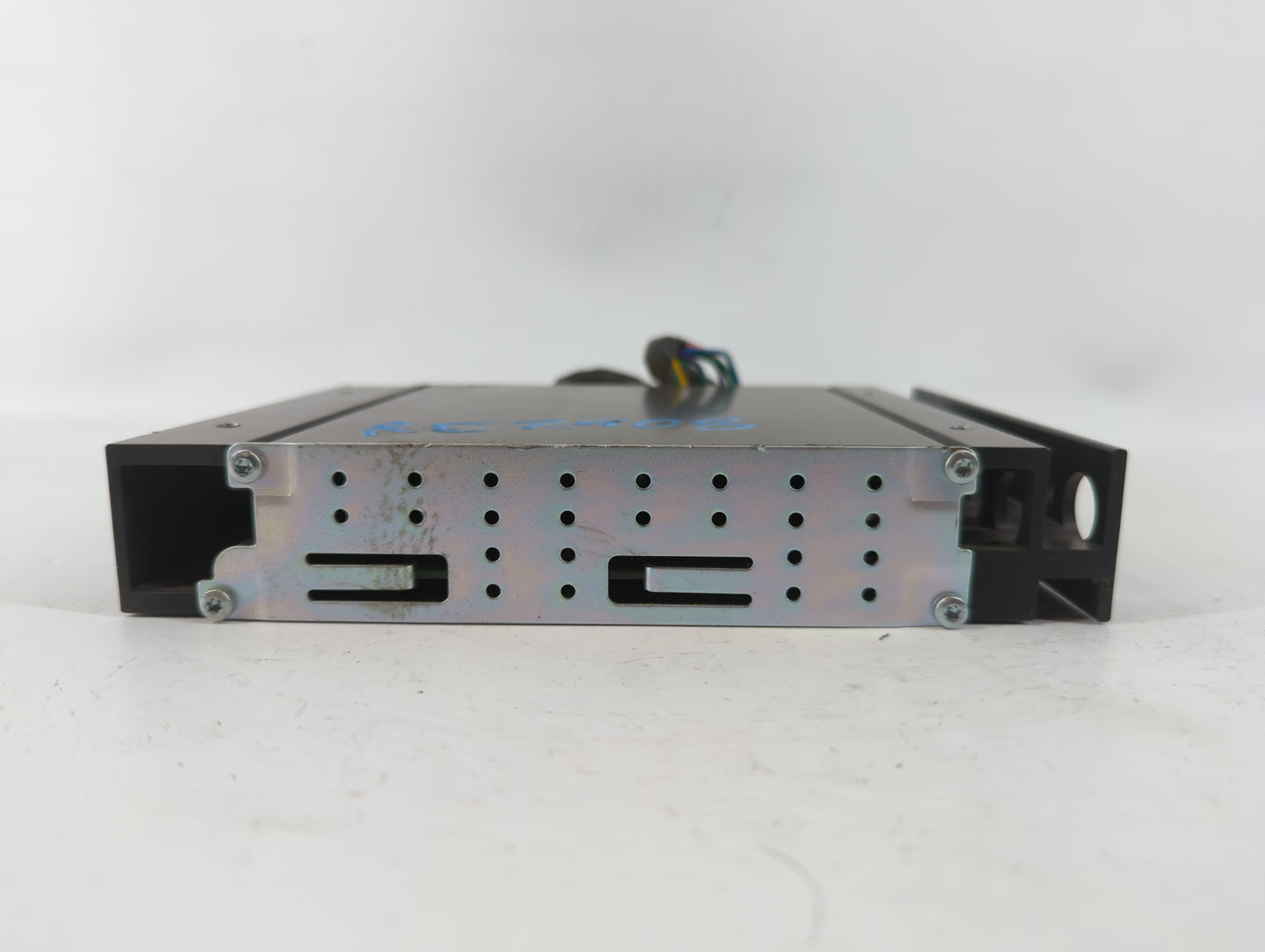 2010-2012 Subaru Legacy Am Fm Cd Player Radio Receiver - Oemusedautoparts1.com