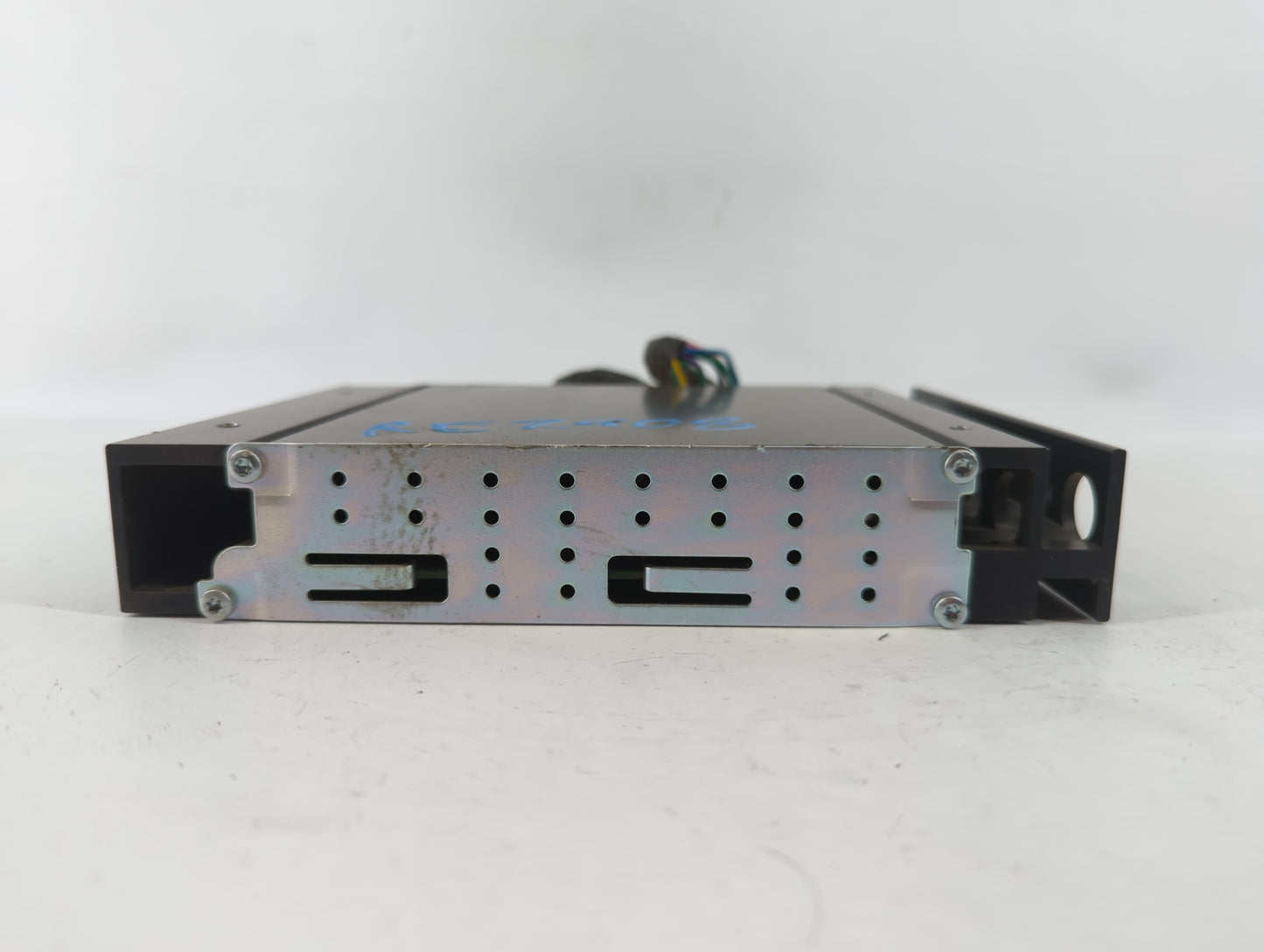 2010-2012 Subaru Legacy Am Fm Cd Player Radio Receiver - Oemusedautoparts1.com