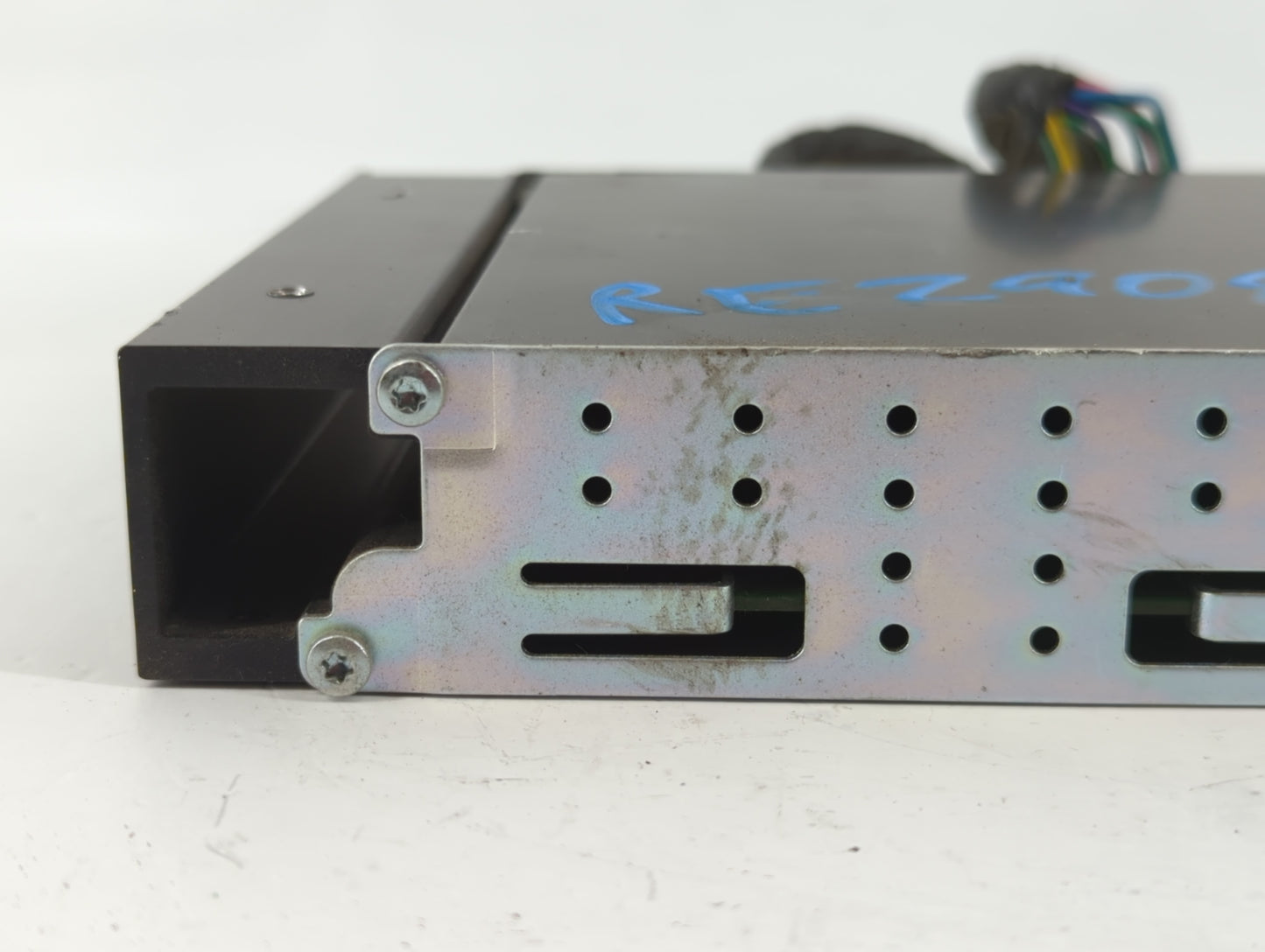 2010-2012 Subaru Legacy Am Fm Cd Player Radio Receiver - Oemusedautoparts1.com