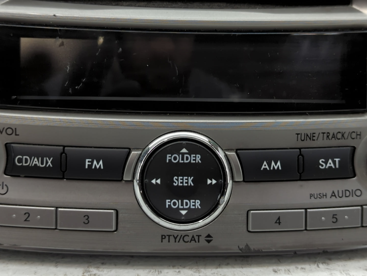 2010-2012 Subaru Legacy Am Fm Cd Player Radio Receiver - Oemusedautoparts1.com
