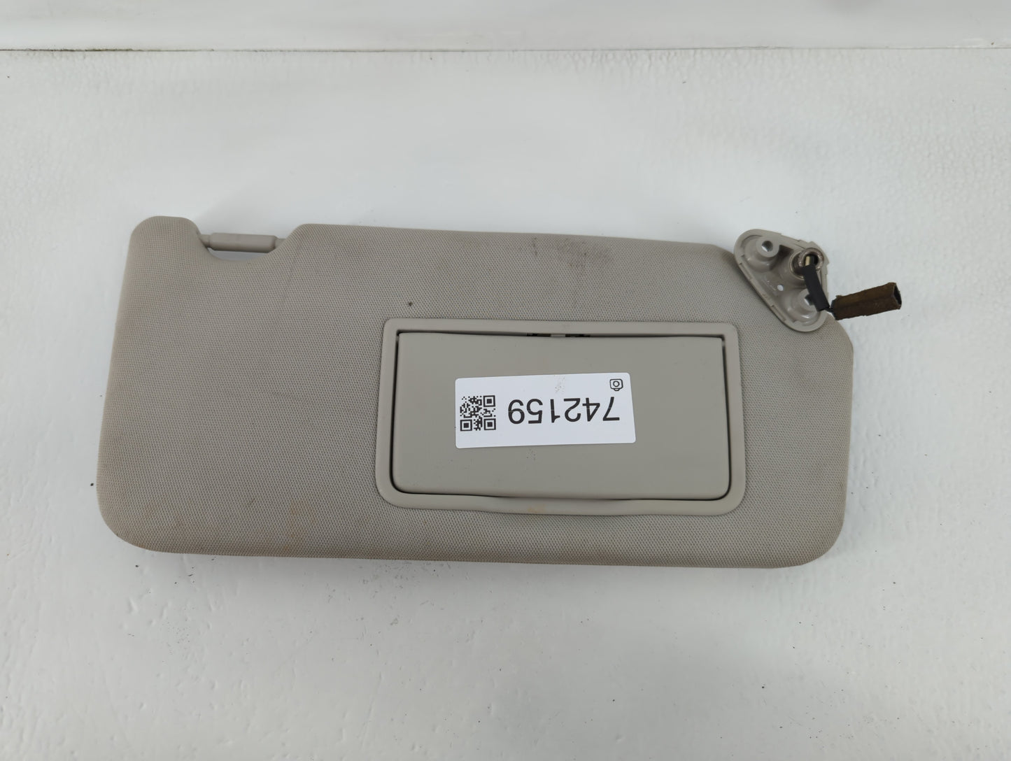 2010-2014 Subaru Legacy Sun Visor Shade Replacement Passenger Right Mirror Fits Fits 2010 2011 2012 2013 2014 OEM Used Auto 