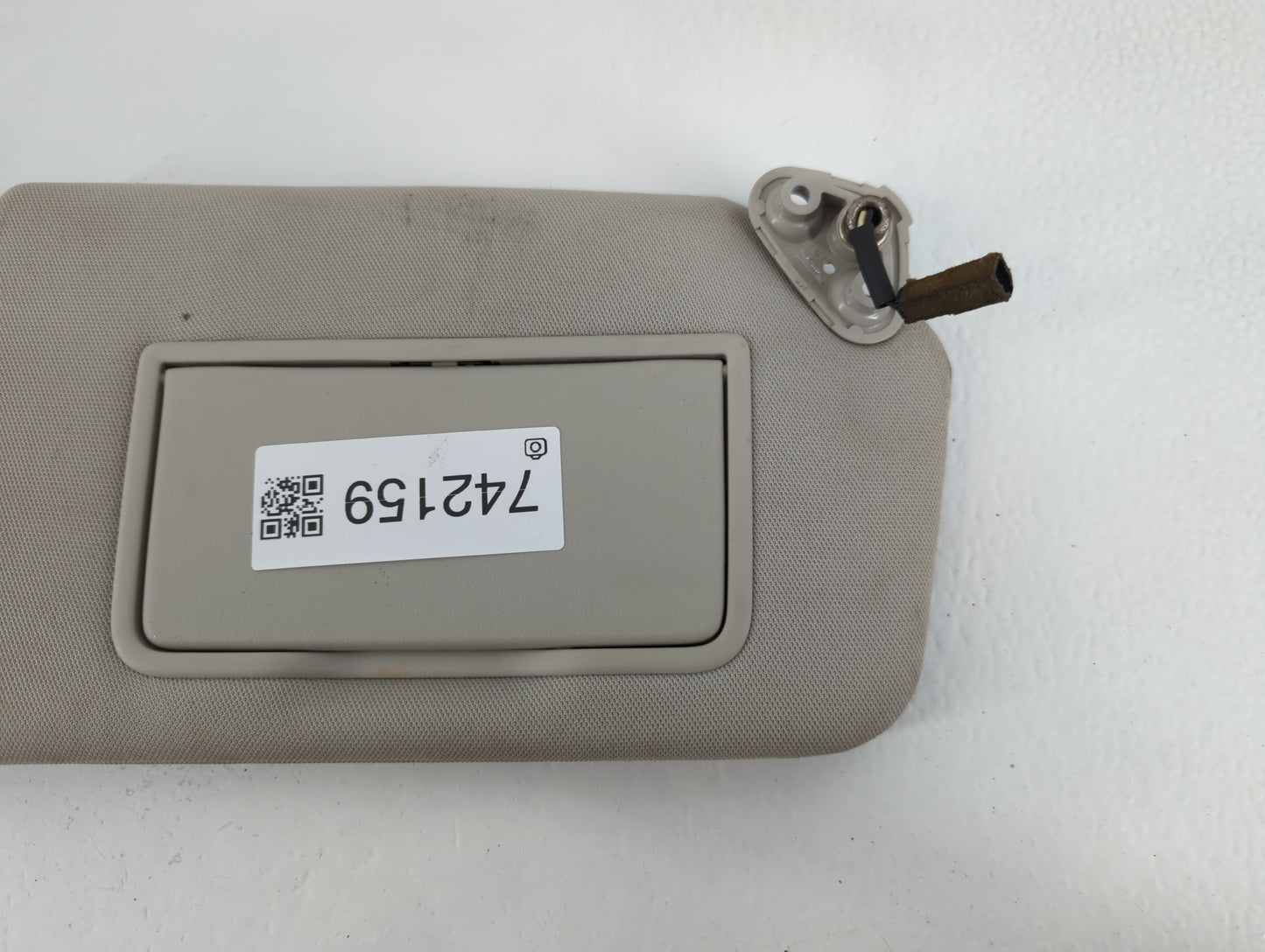 2010-2014 Subaru Legacy Sun Visor Shade Replacement Passenger Right Mirror Fits Fits 2010 2011 2012 2013 2014 OEM Used Auto 