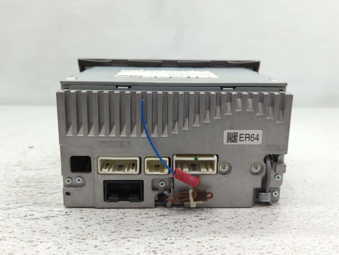 2010-2012 Subaru Legacy Am Fm Cd Player Radio Receiver - Oemusedautoparts1.com