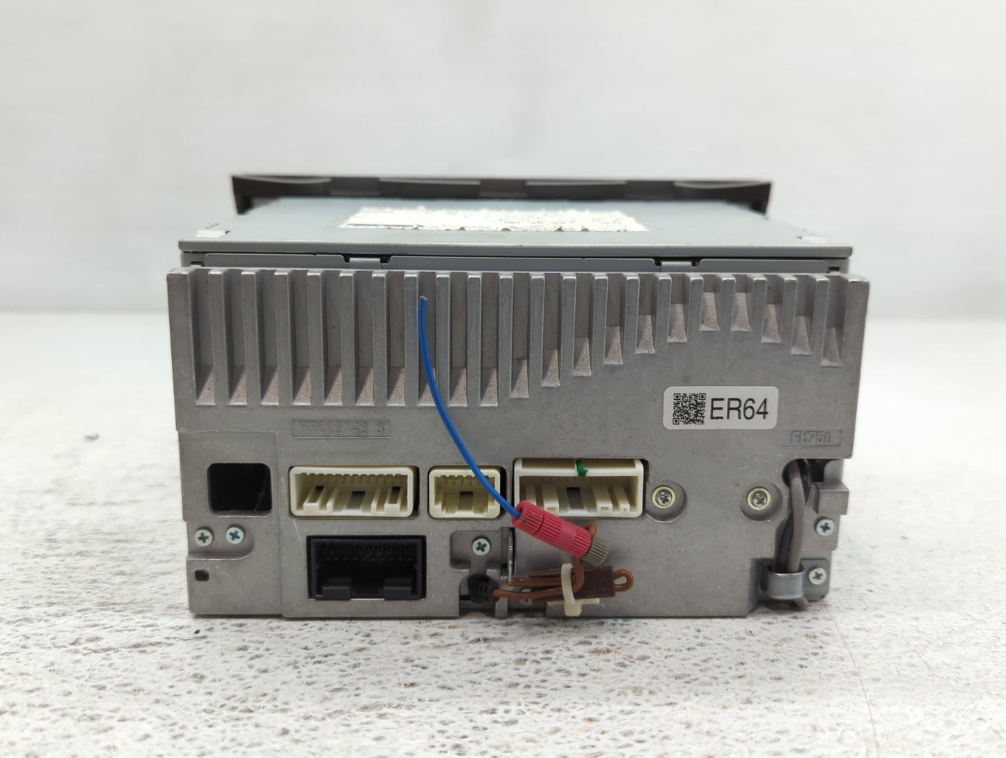 2010-2012 Subaru Legacy Am Fm Cd Player Radio Receiver - Oemusedautoparts1.com